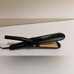 Helen Of Troy Ceramic Series Flat Iron Professional Hair Straightener Model 1016